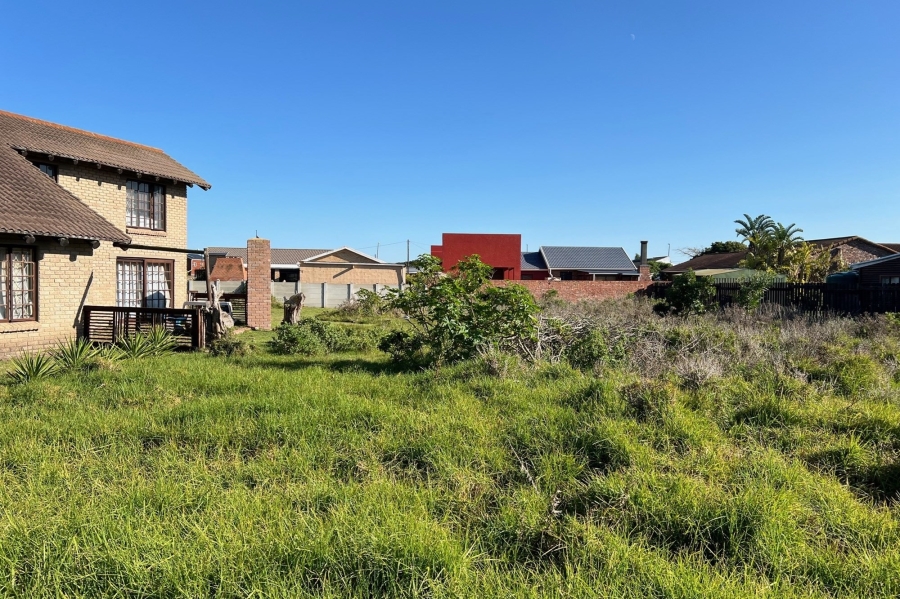 0 Bedroom Property for Sale in Paradise Beach Eastern Cape